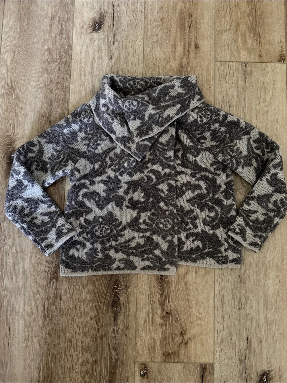 Chico's | Brown/Cream Floral Jacquard | Open Front Funnel Neck Sweater | size 1